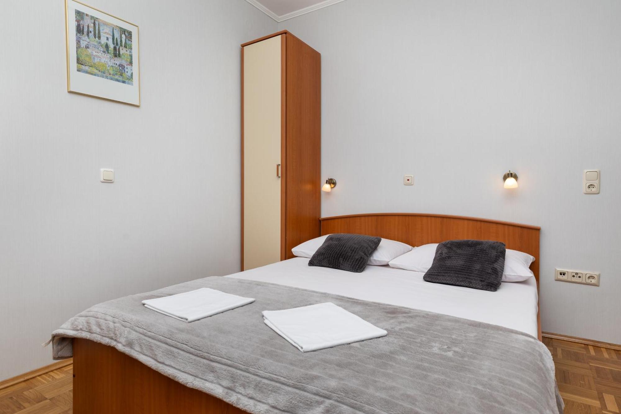 Apartments By The Sea Duce, Omis - 5973 외부 사진