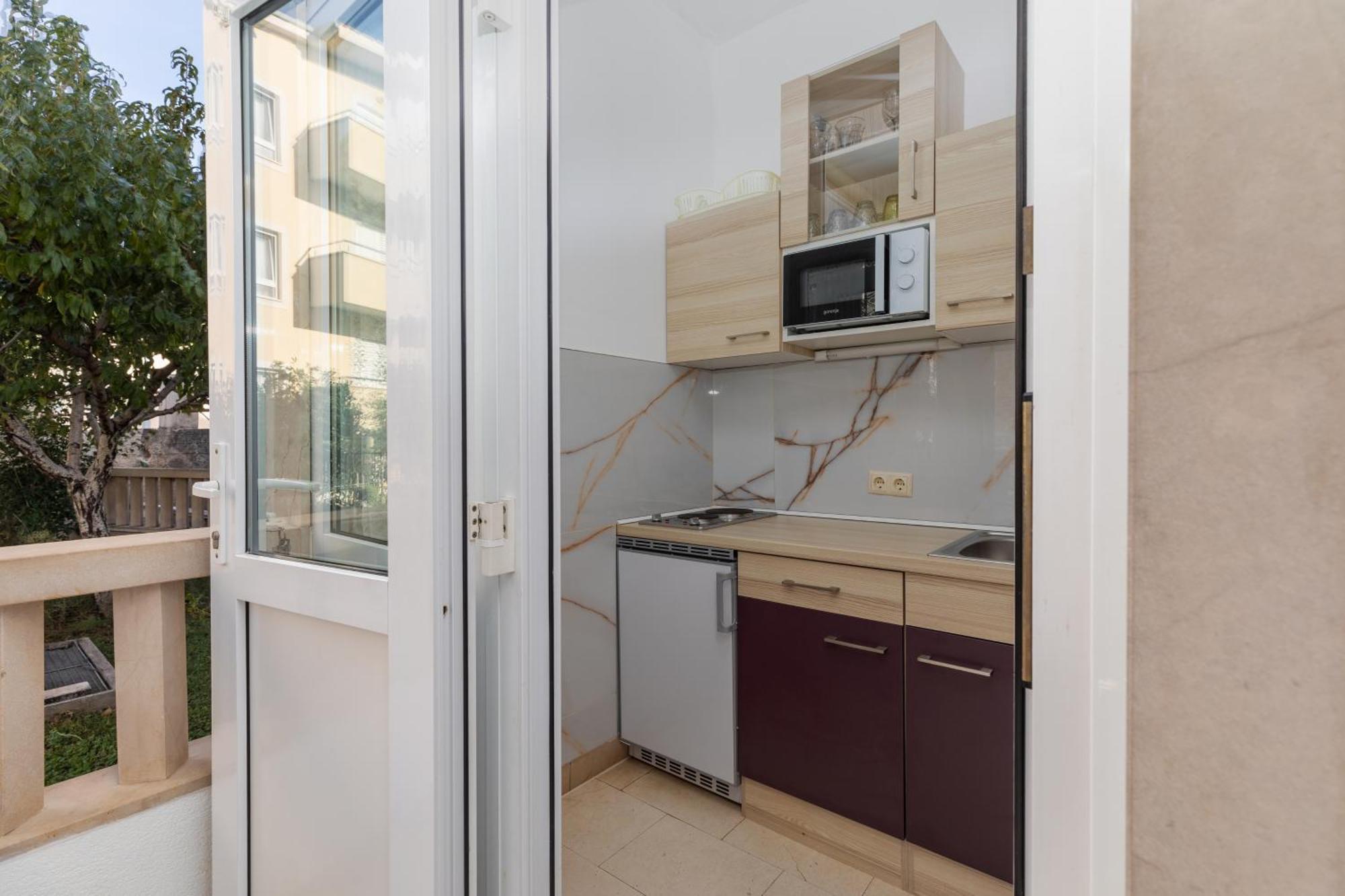 Apartments By The Sea Duce, Omis - 5973 외부 사진