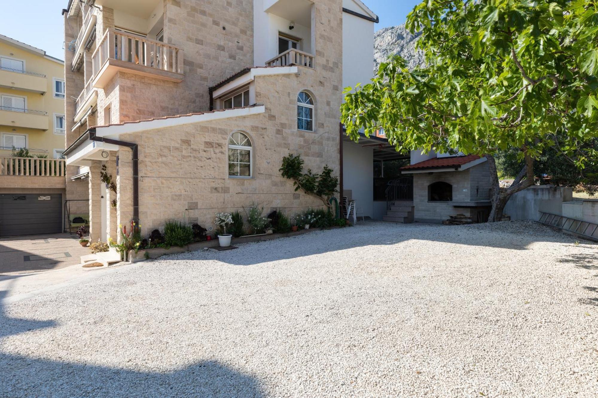 Apartments By The Sea Duce, Omis - 5973 외부 사진