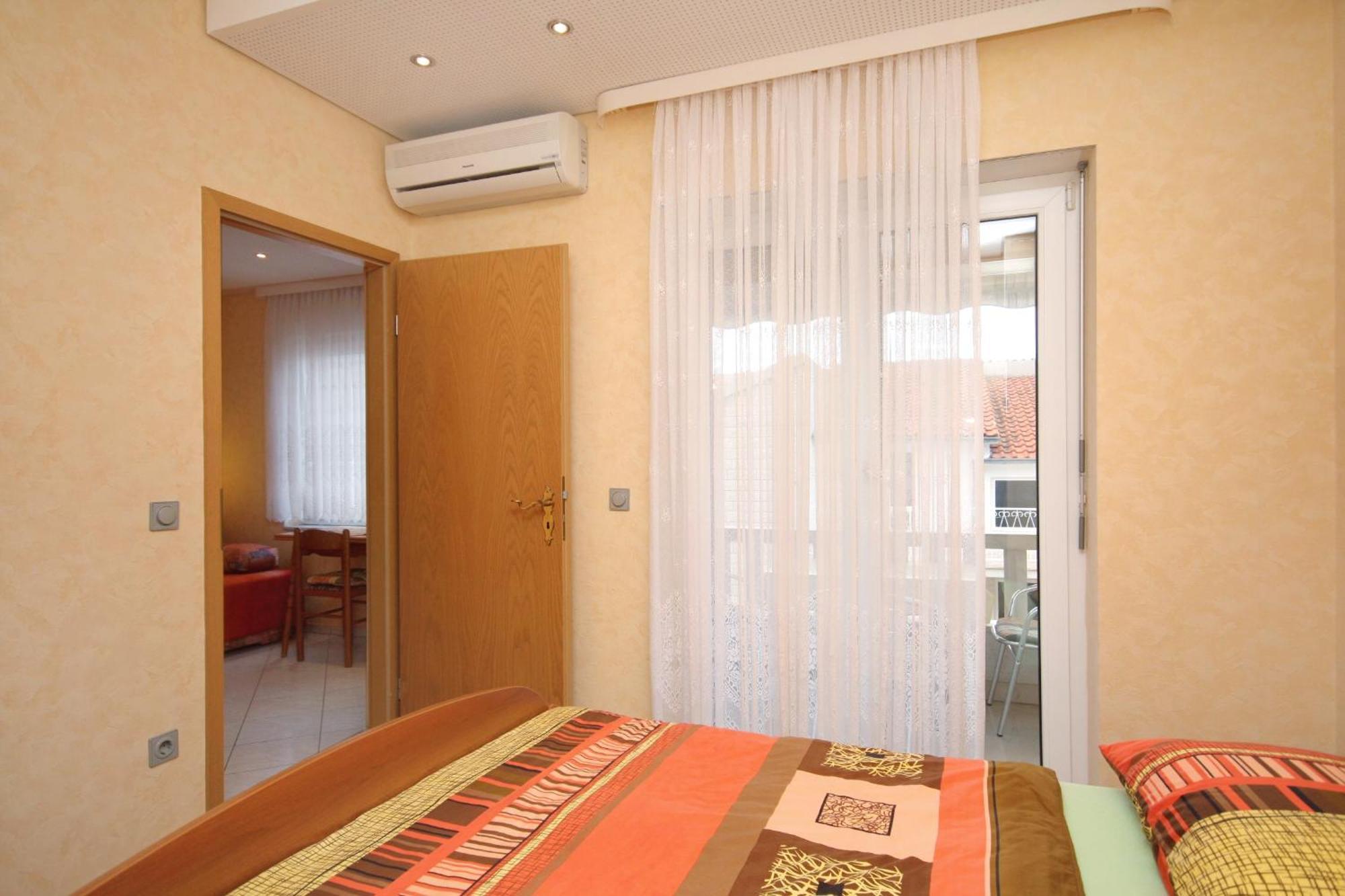 Apartments By The Sea Duce, Omis - 5973 객실 사진