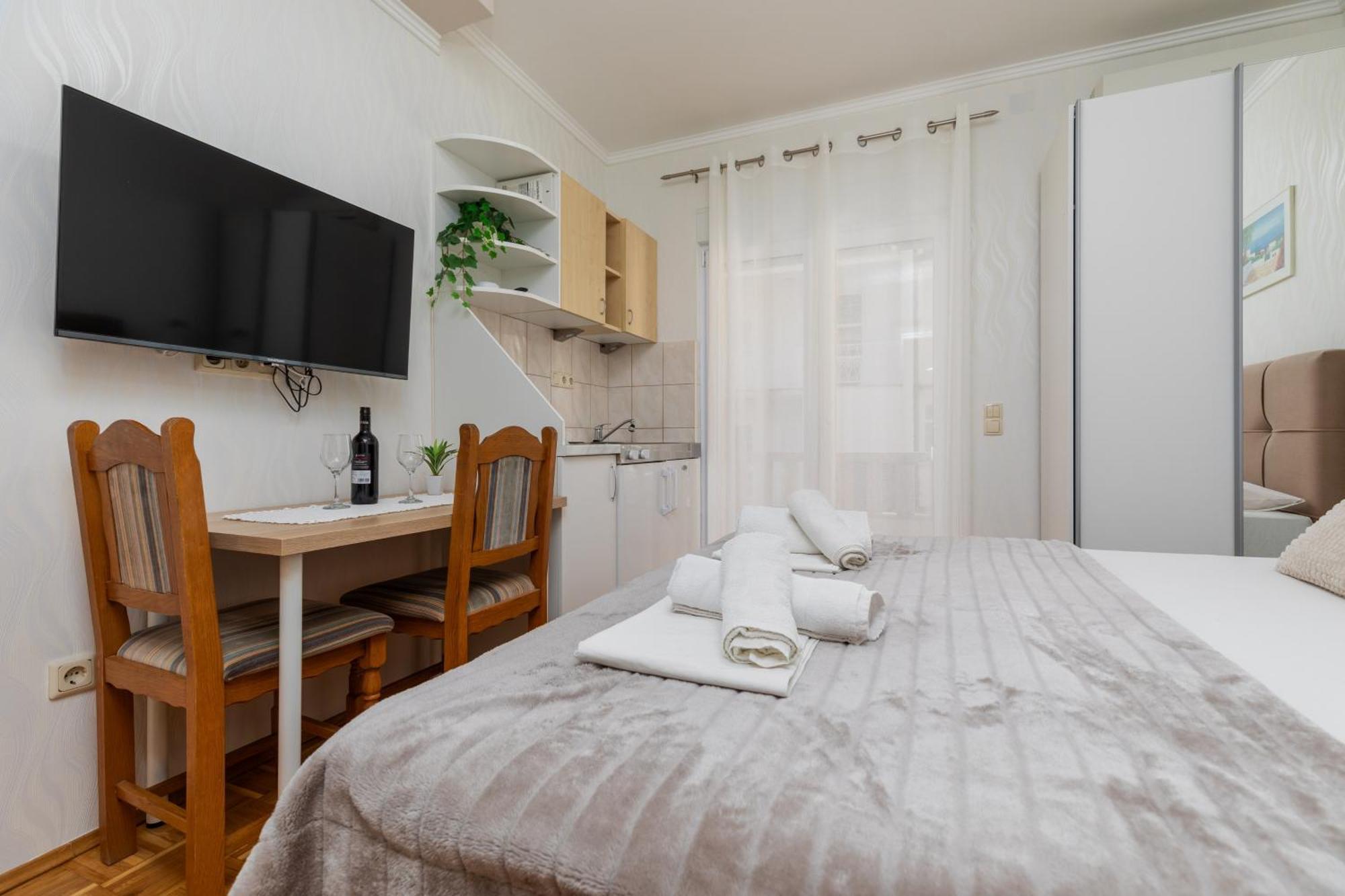 Apartments By The Sea Duce, Omis - 5973 객실 사진